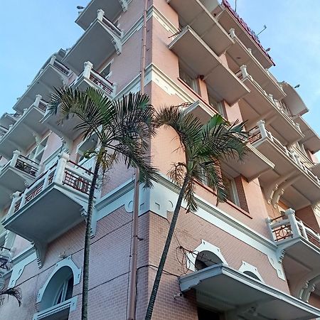 Hotel Niagara Лаванґ Екстер'єр фото